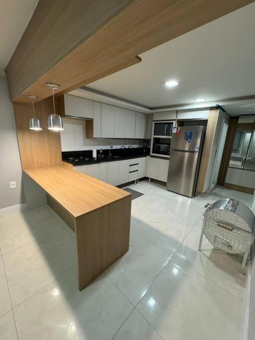 Aparto Canto Da Praia /40M D Mar Apartment Bombinhas Bagian luar foto